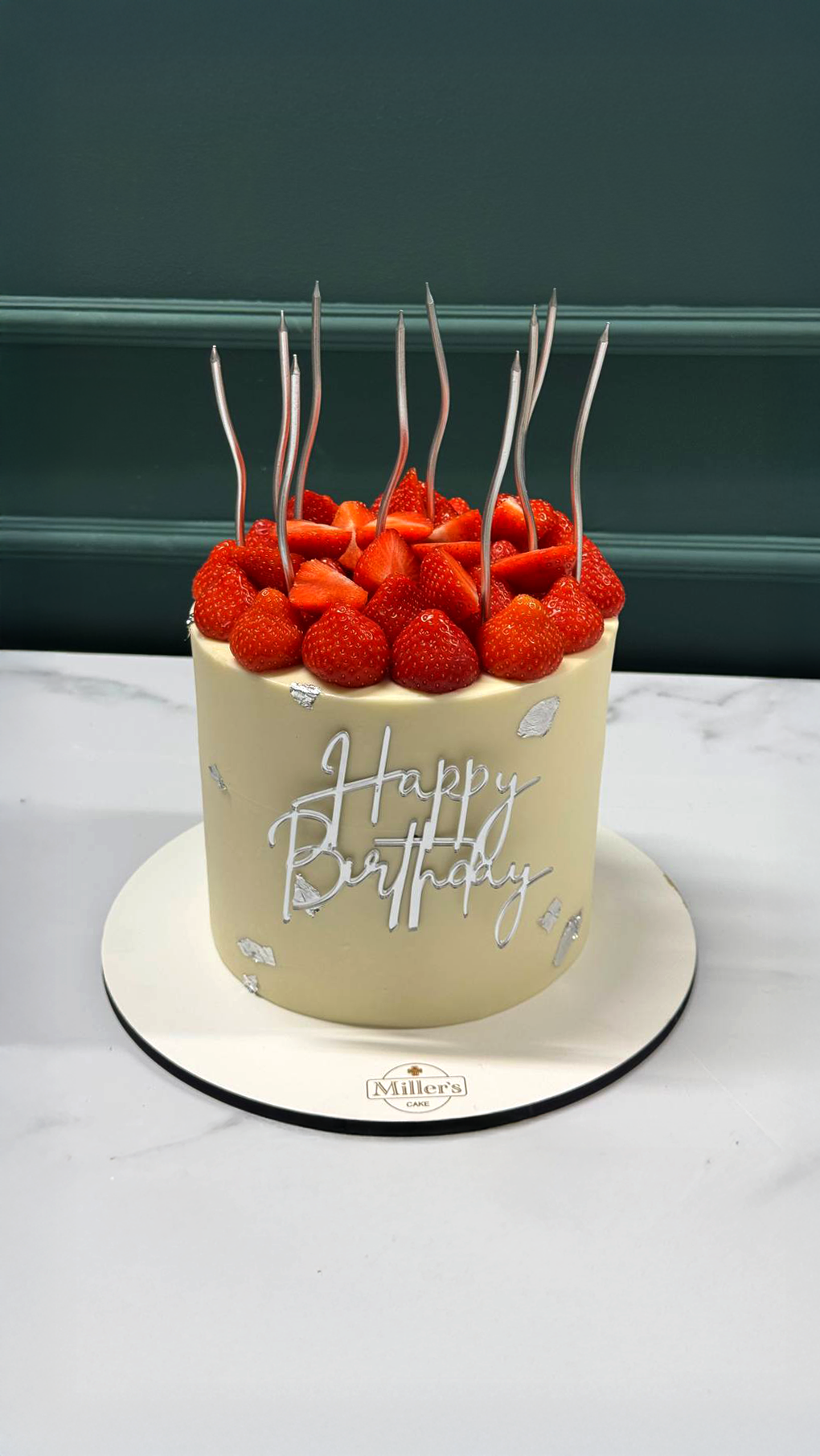 Minimalist Strawberry Cake