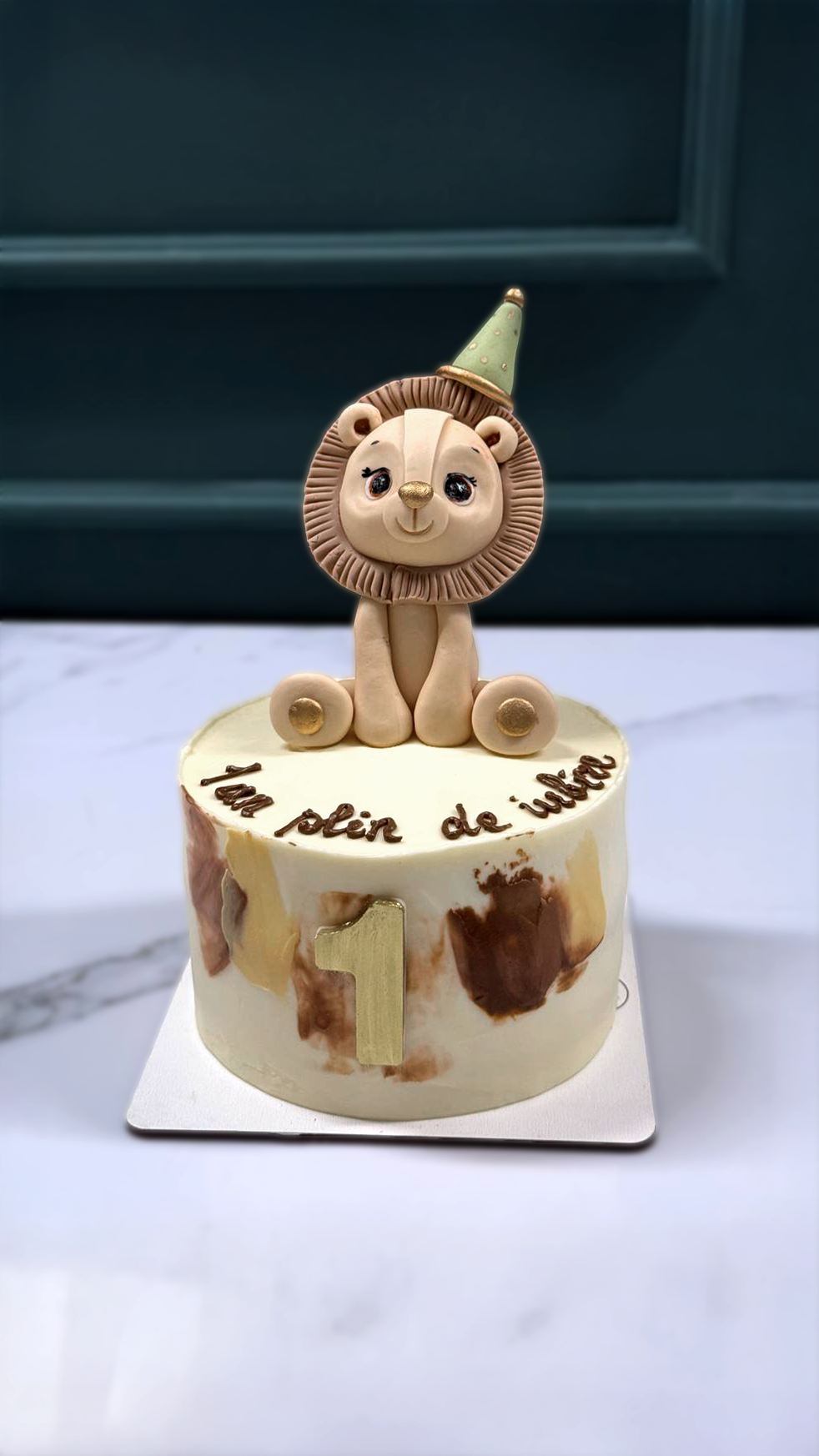 Tiny King One Cake