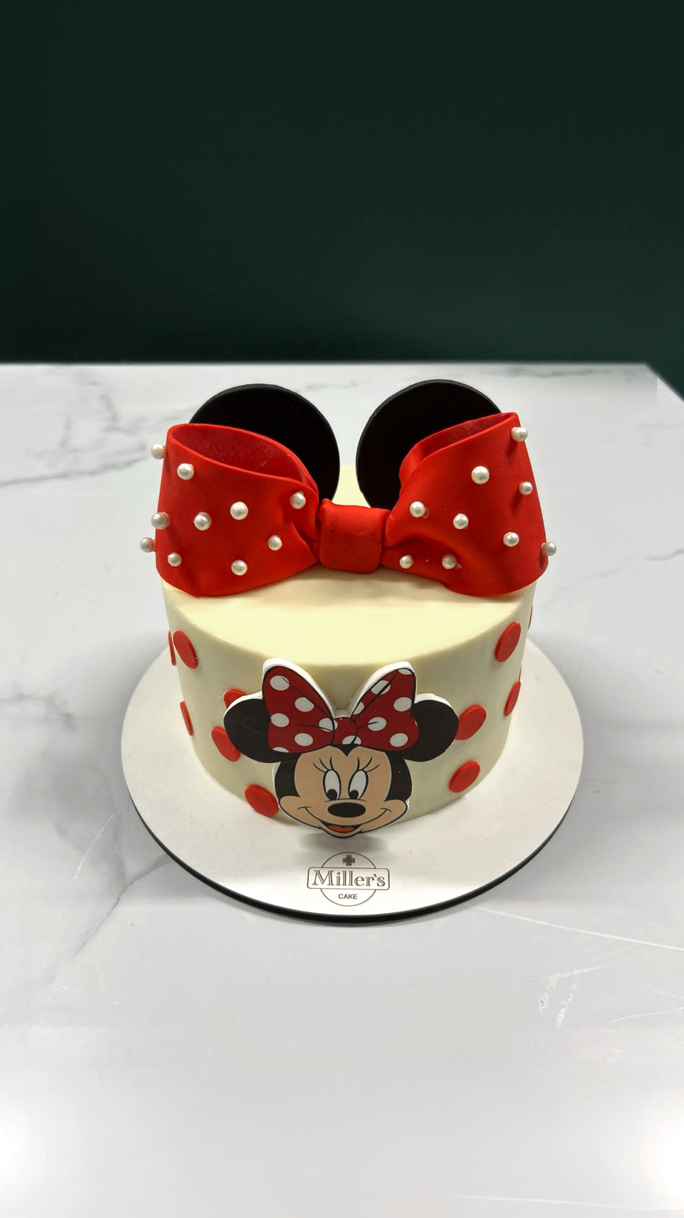 Minnie Mouse Party Cake