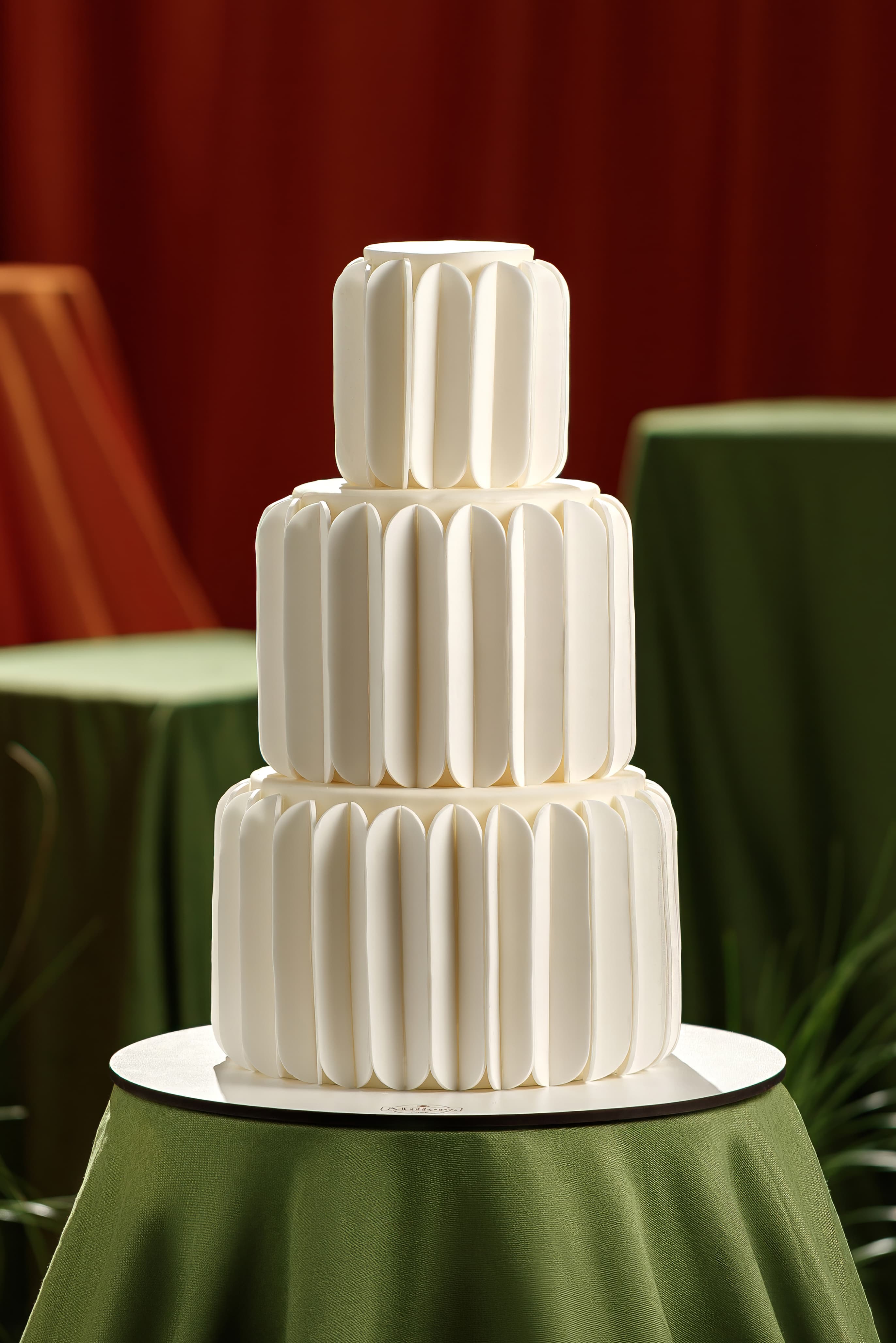 Textured Minimalist Cake Design