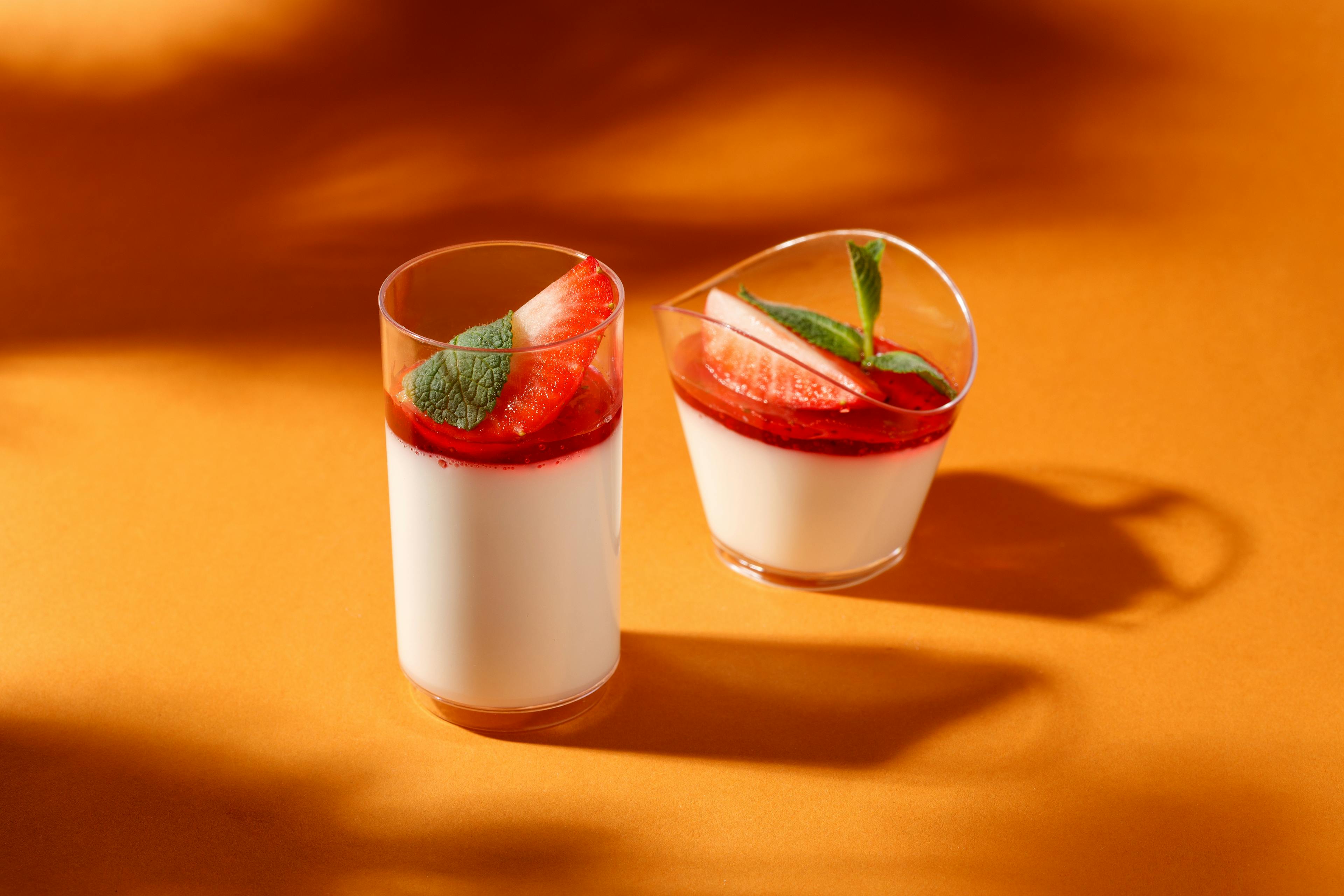 Panna Cotta cu fructe de pădure 