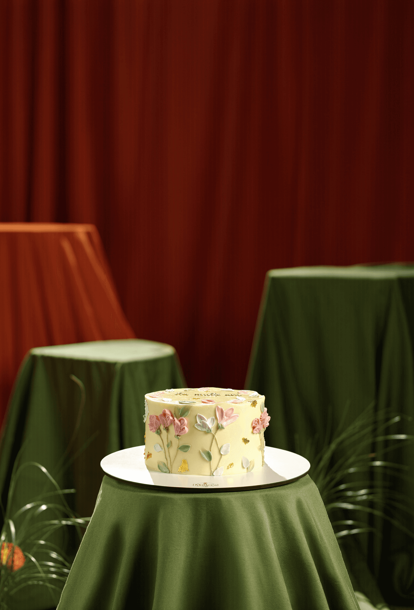 Elegant Floral Garden Cake