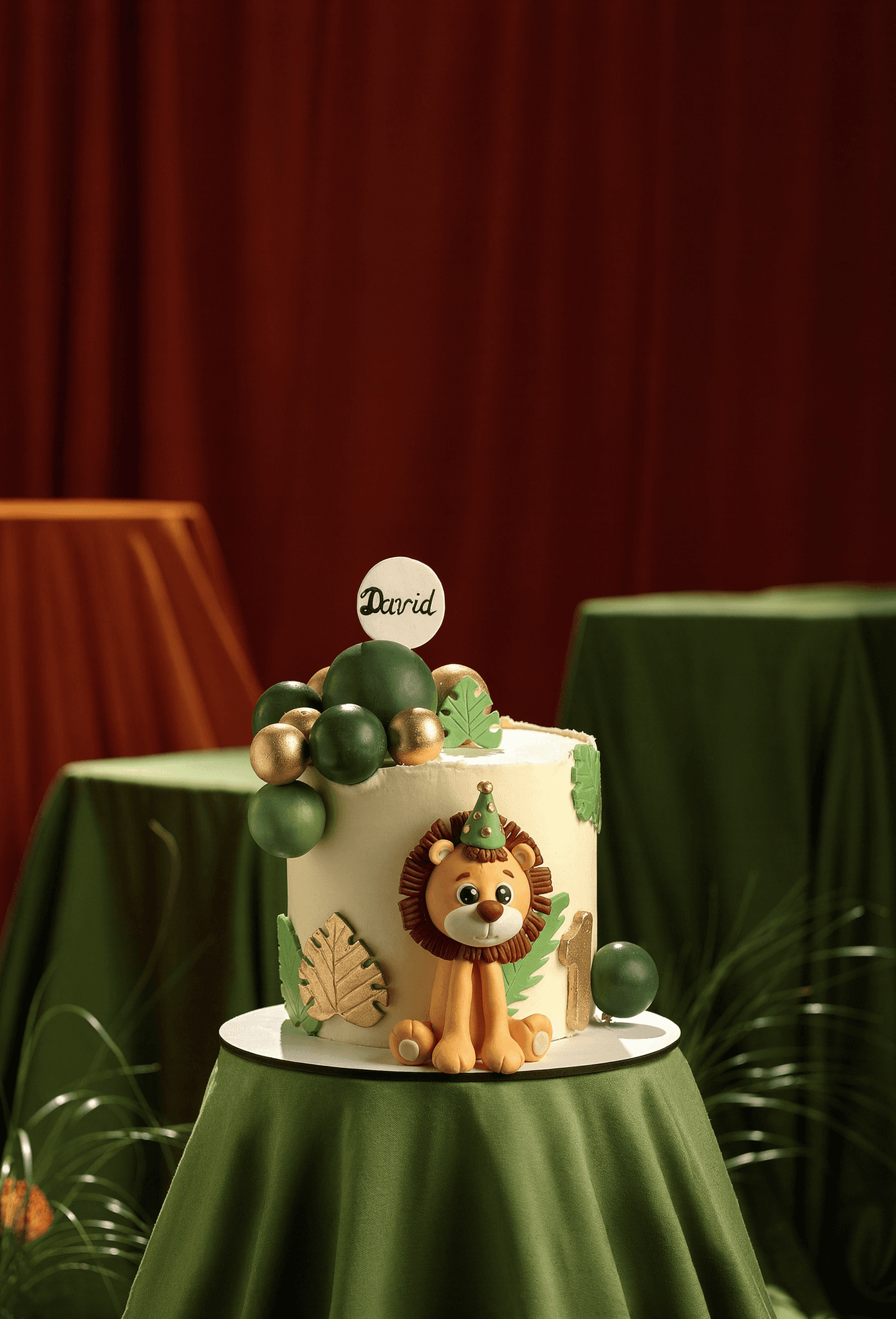 Tropical Roar – Lion’s Birthday Cake