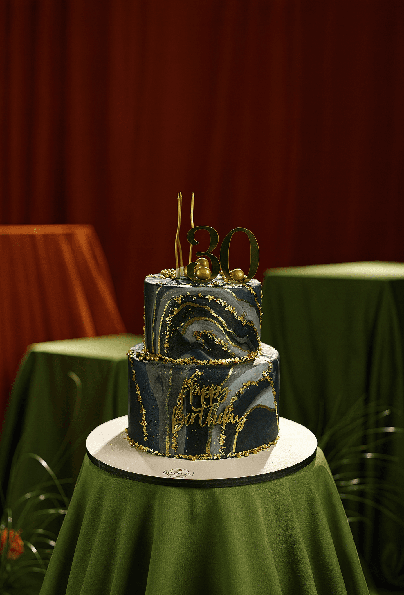 Elegant Black & Gold 30th Birthday Cake