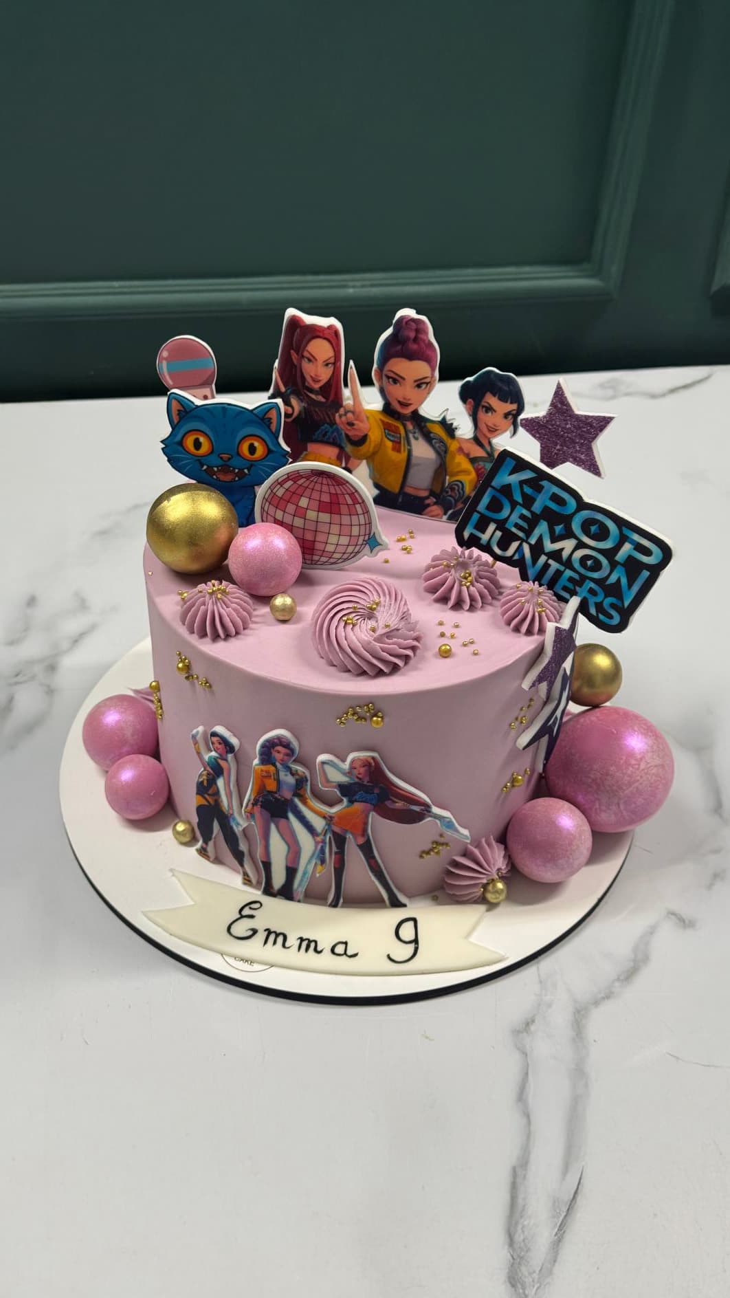Pink K-Pop Demon Hunters Party Cake