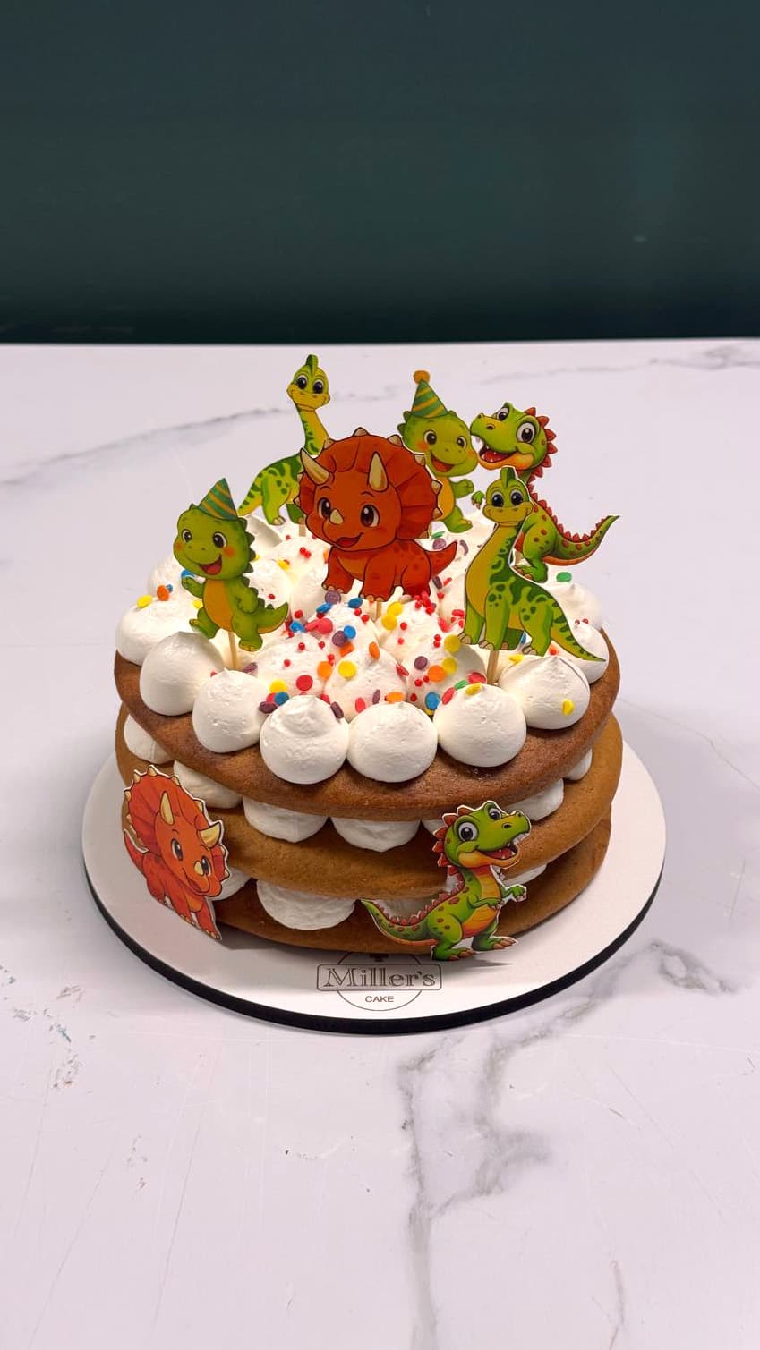 Happy Dino Friends Cake