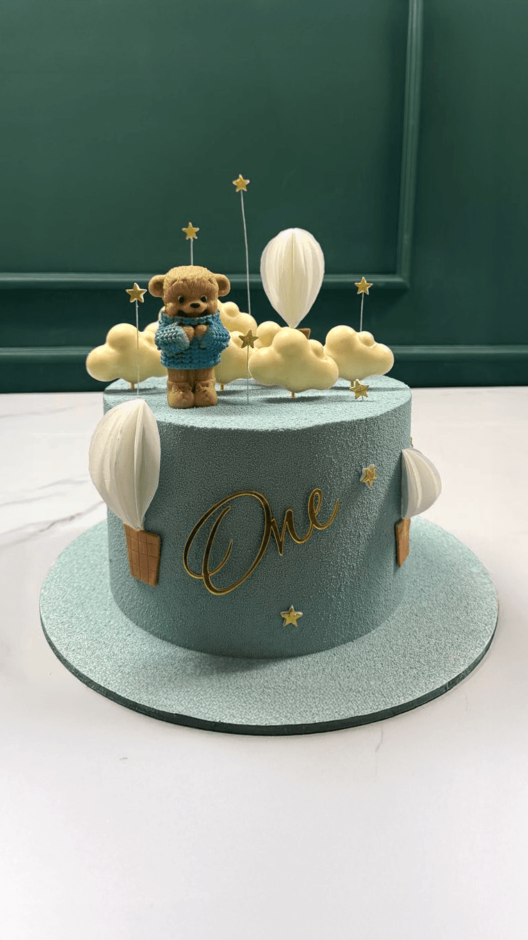 Sky Dreams Teddy Bear Cake
